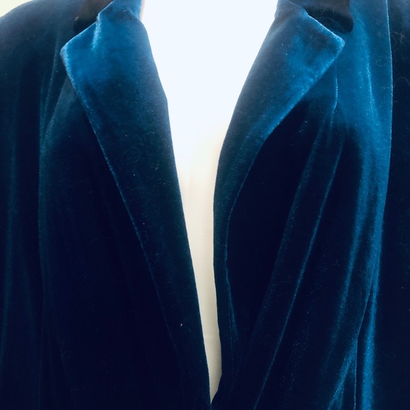 Forever 21 Velvet Blue Jacket with lining long sleeve with pockets - Picture 1 of 7